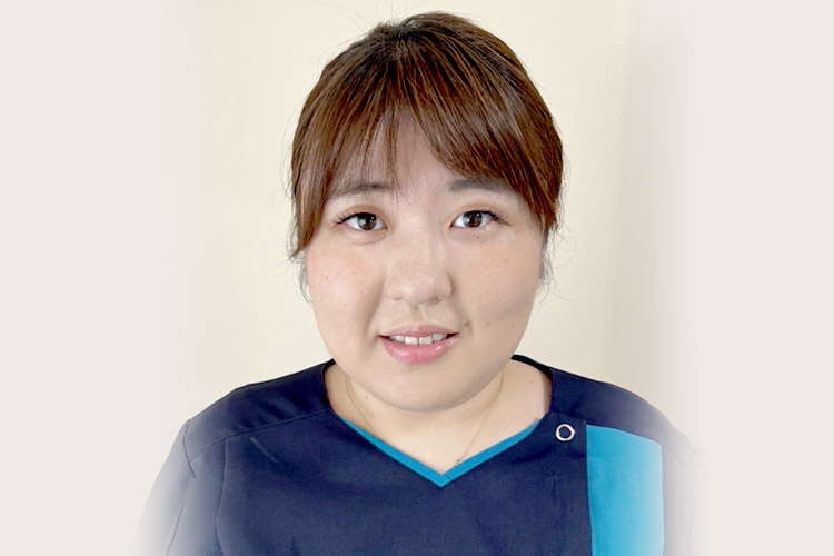 歯科医師　箕浦 加恵